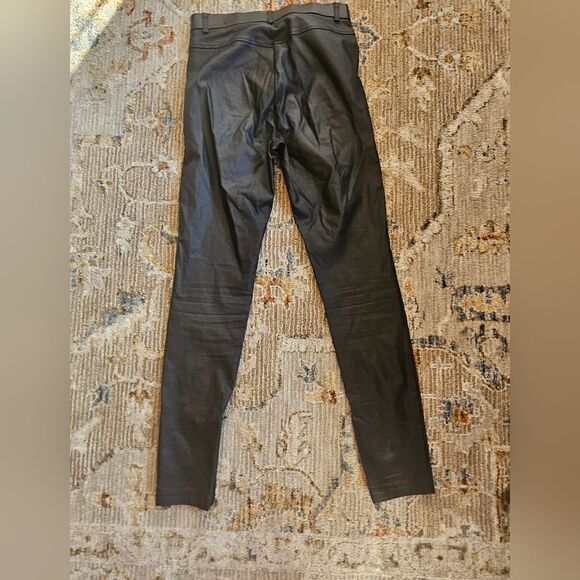 Zara Black faux Leather Pants sz m or 6/8 with 28" inseam - Picture 3 of 6